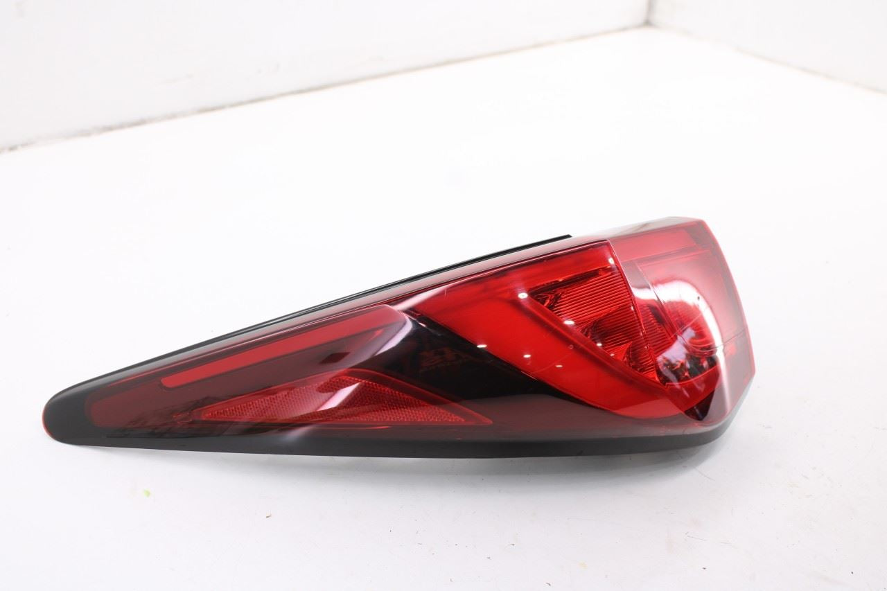 2016-2020 Infiniti QX60 Rear Left Driver Side Outer Tail Light Lamp 26555-9NC0A2