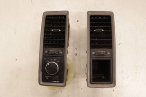 13-18 RAM 2500 Tradesman FR RH and Left Dash Outer Air Vent w/ Headlight Switch