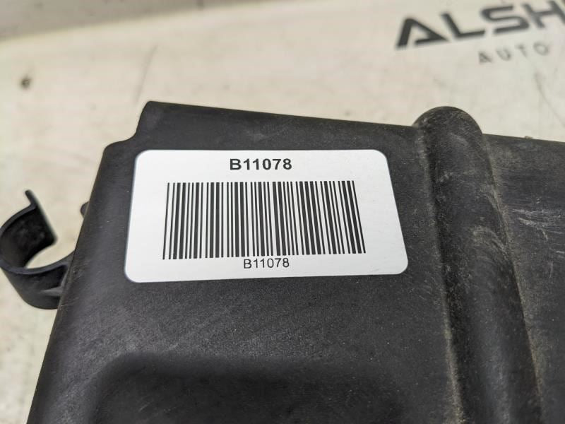 2016-2025 Nissan Versa Grade S 1.6L FWD Fuel Vapor Evaporator Emission Canister8