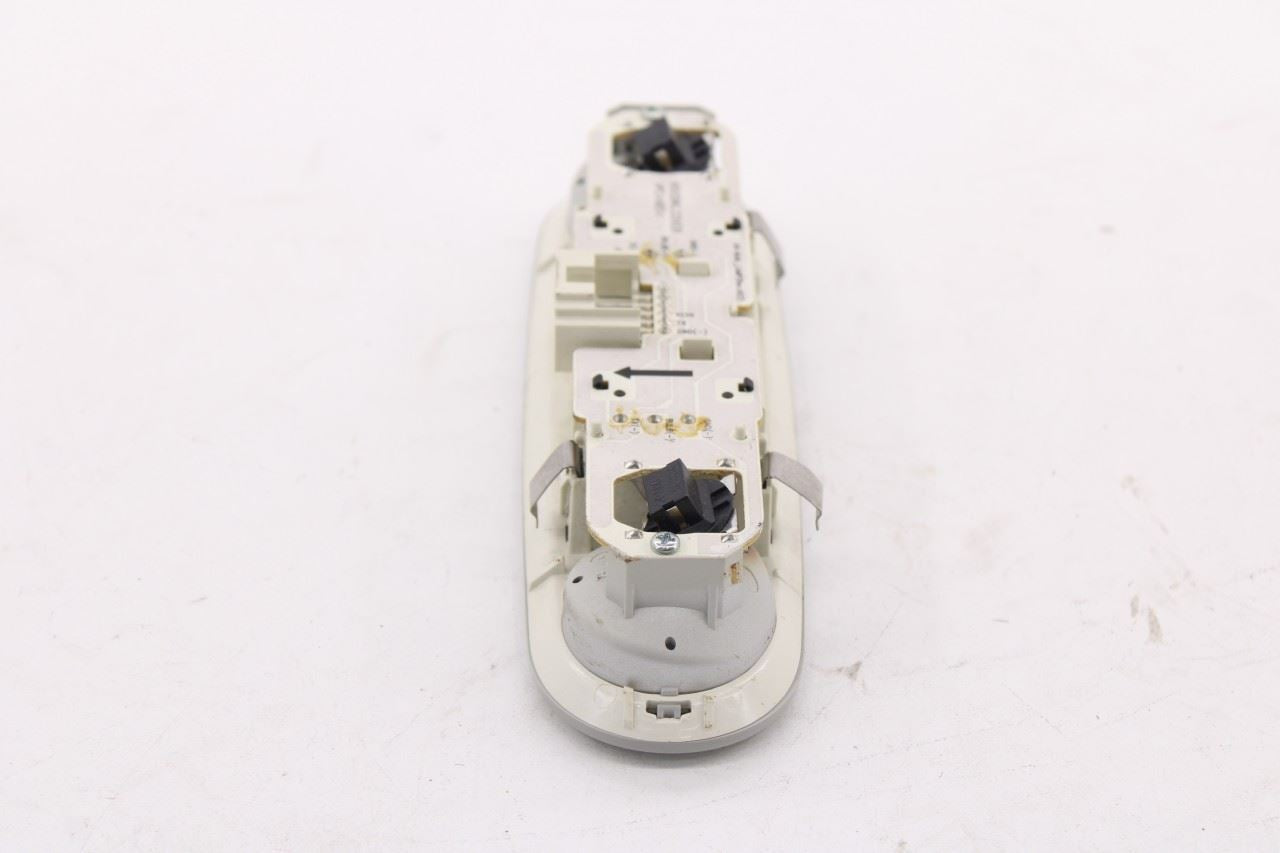 12-17 Audi A7 Premium Front and Rear Overhead Console Dome Light Lamp 4G0947135E6