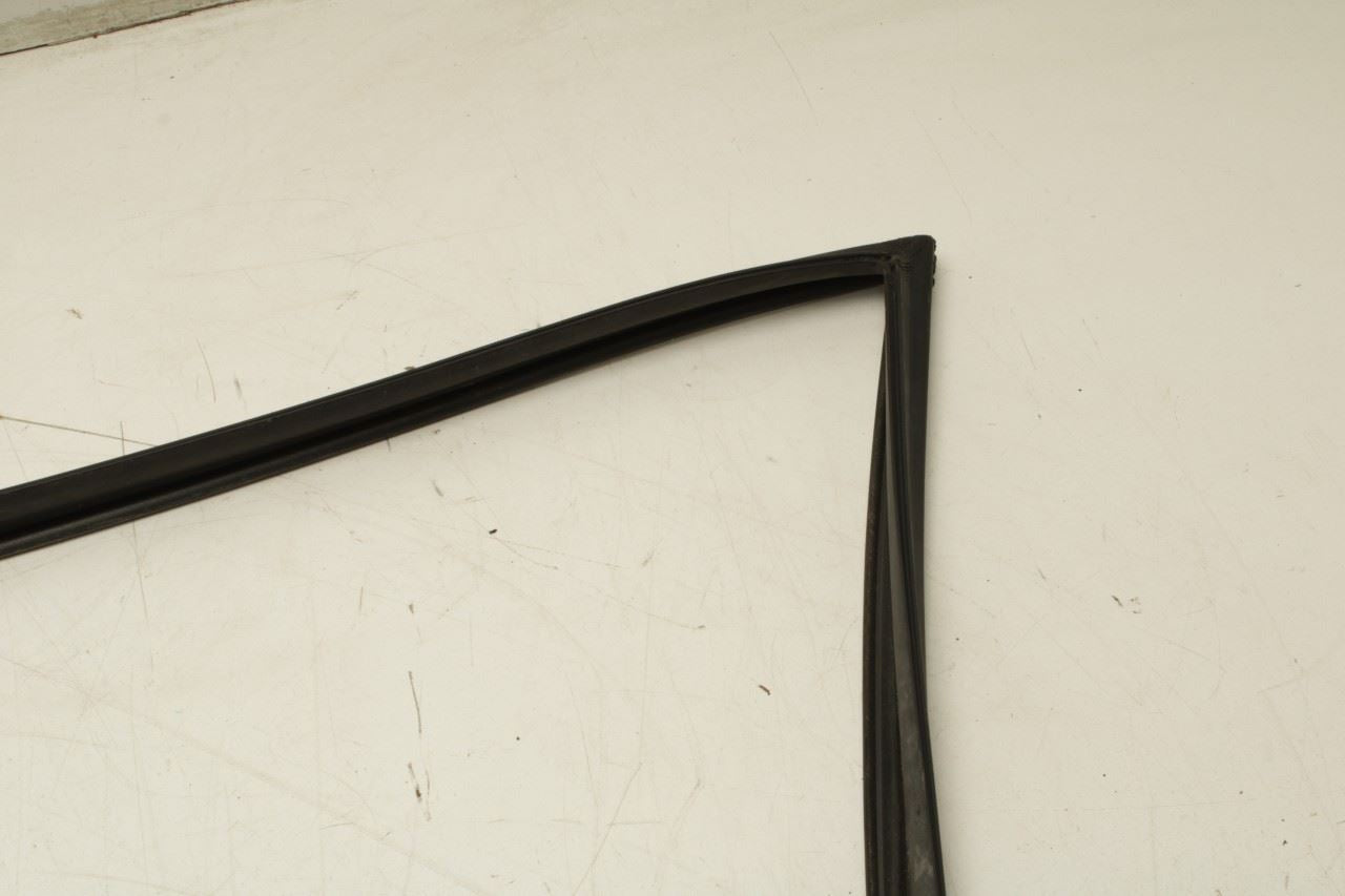 16-20 Kia Optima Front Right Door Run Channel w/ Belt Weatherstrips 82540-D5000 - Alshned Auto Parts