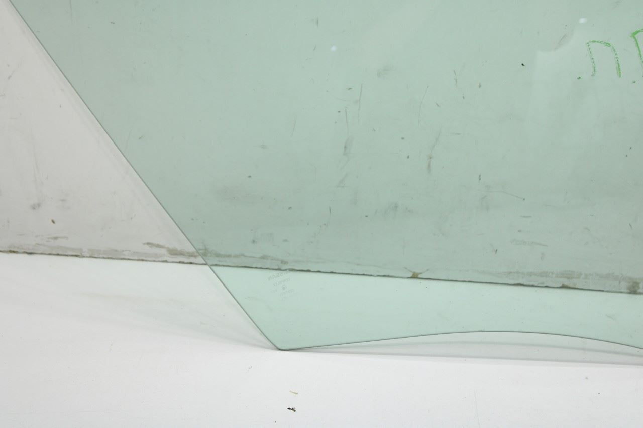2017-2022 Nissan Rogue Sport SL AWD Front Right Passenger Side Door Window Glass - Alshned Auto Parts