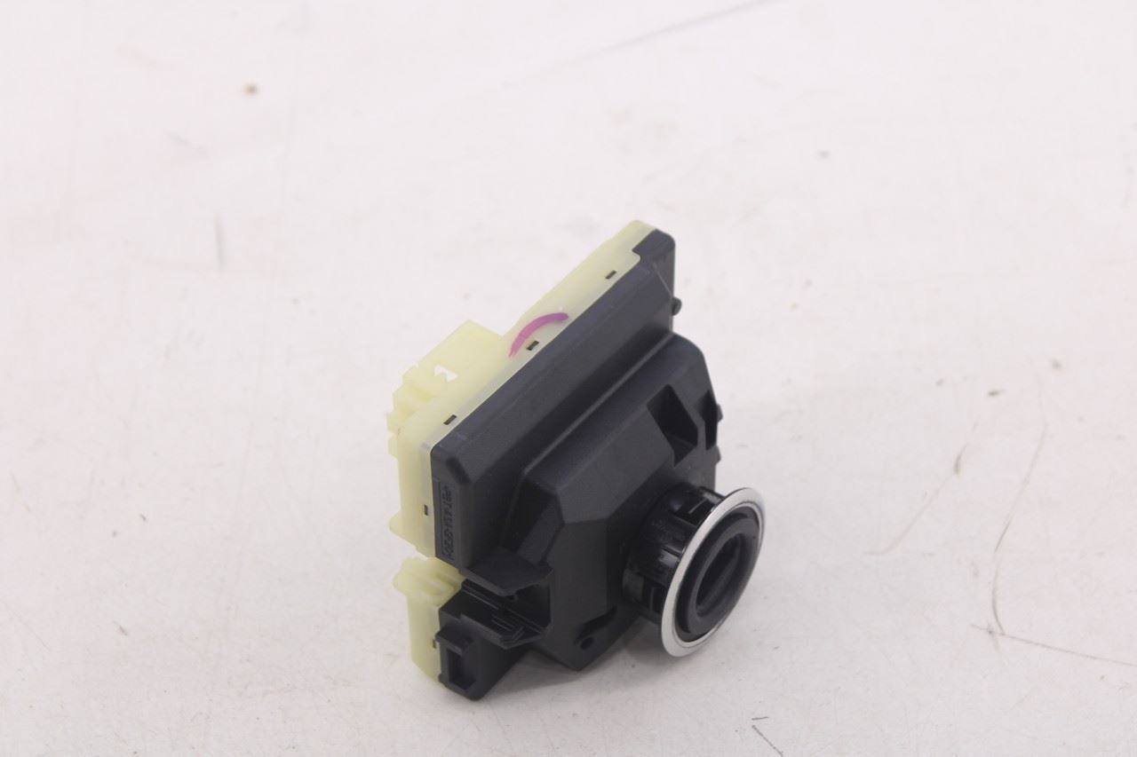 2015-18 Mercedes-Benz C300 4Matic Ignition Switch w/ Fob Key Keyless Transmitter4