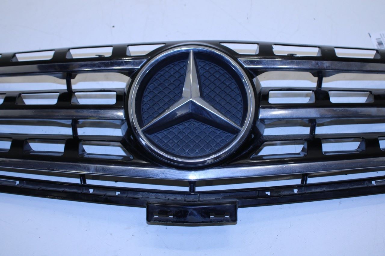 12-15 Mercedes-Benz ML350 Front Radiator Upper Grille 166-880-10-85-9040 *ReaD* - Alshned Auto Parts