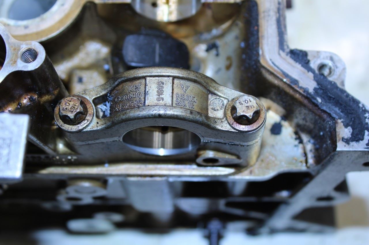 11-16 Porsche Panamera 4 3.6L AWD Left Side Engine Cylinder Head 946-104-016-06 - Alshned Auto Parts