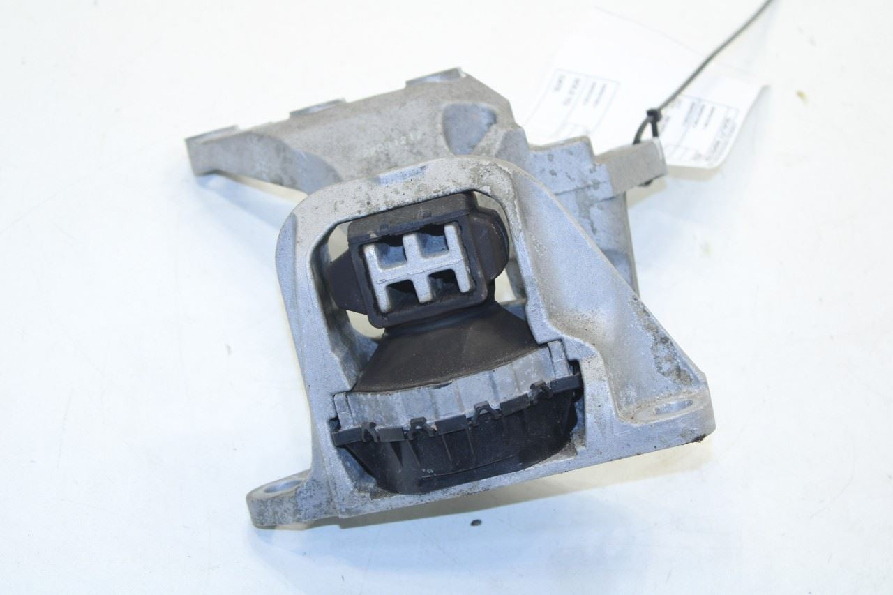 2017-22 Nissan Rogue Sport SL 2.0L AWD Right Engine Mount Insulator 11210-4BB0B - Alshned Auto Parts