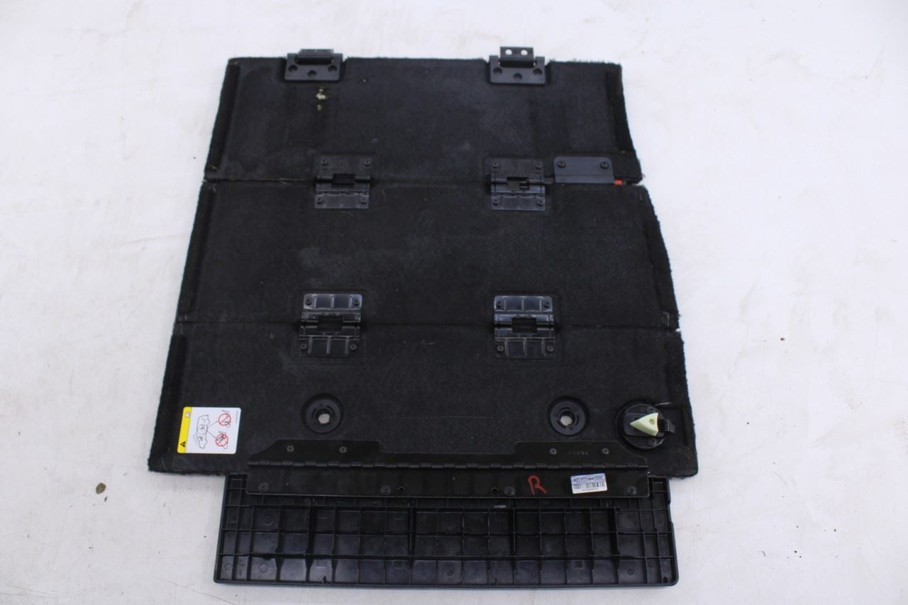 2013-2020 Dodge Grand Caravan SXT 2nd Row Right Load Floor Door Panel 5XQ69DX9AC8