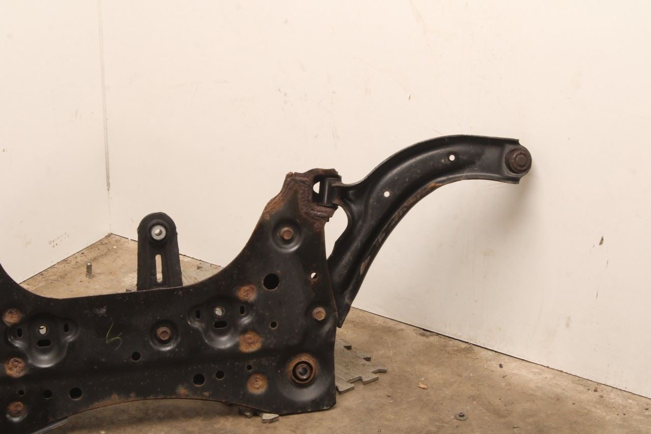 2015-2019 Nissan Sentra SV 1.8L FWD Front Crossmember Subframe 54400-4AT0A OEM10