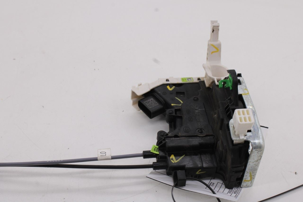 2019-2021 Hyundai Veloster Front Left Side Door Lock Latch Actuator 81310-J30017