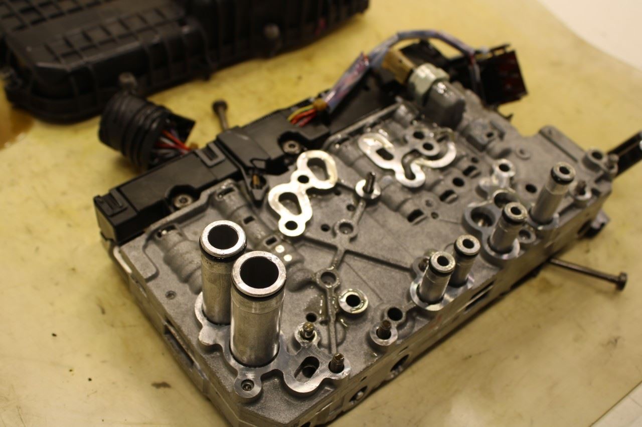 2017-2023 Jeep Cherokee Latitude 3.2L 4x4 9-Spd Auto Transmission Valve Body 71K - Alshned Auto Parts