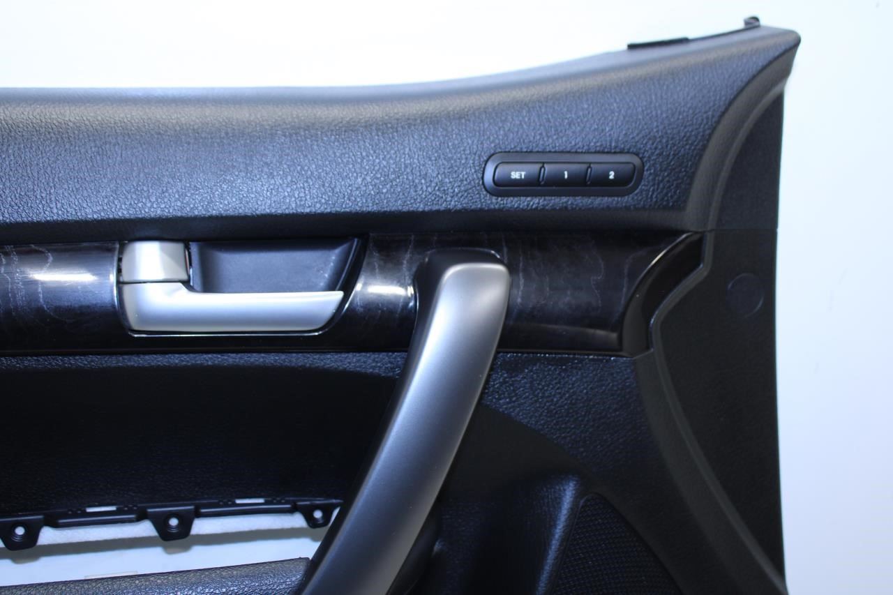 2014-2015 Kia Sorento Front Left Driver Side Door Trim Panel 82301-1U720AUS OEM - Alshned Auto Parts