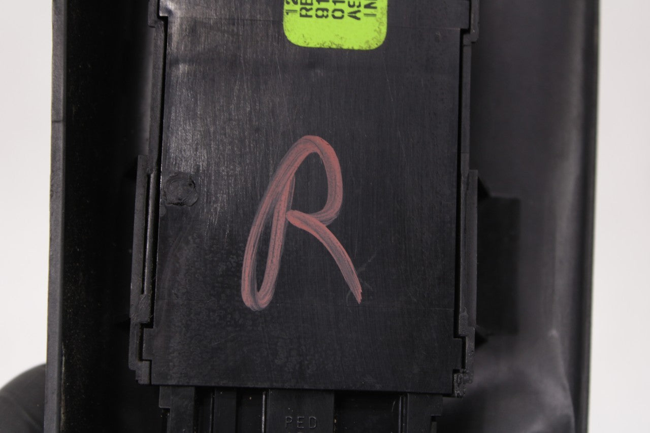 1997-2004 Chevrolet Corvette Front Right Power Seat Adjustment Switch 12135158 - Alshned Auto Parts