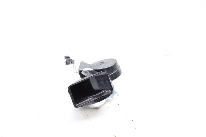 2018-2023 Ford Mustang High and Low Note Horn w/ Bracket JR3Z-13832-A OEM *ReaD* - Alshned Auto Parts
