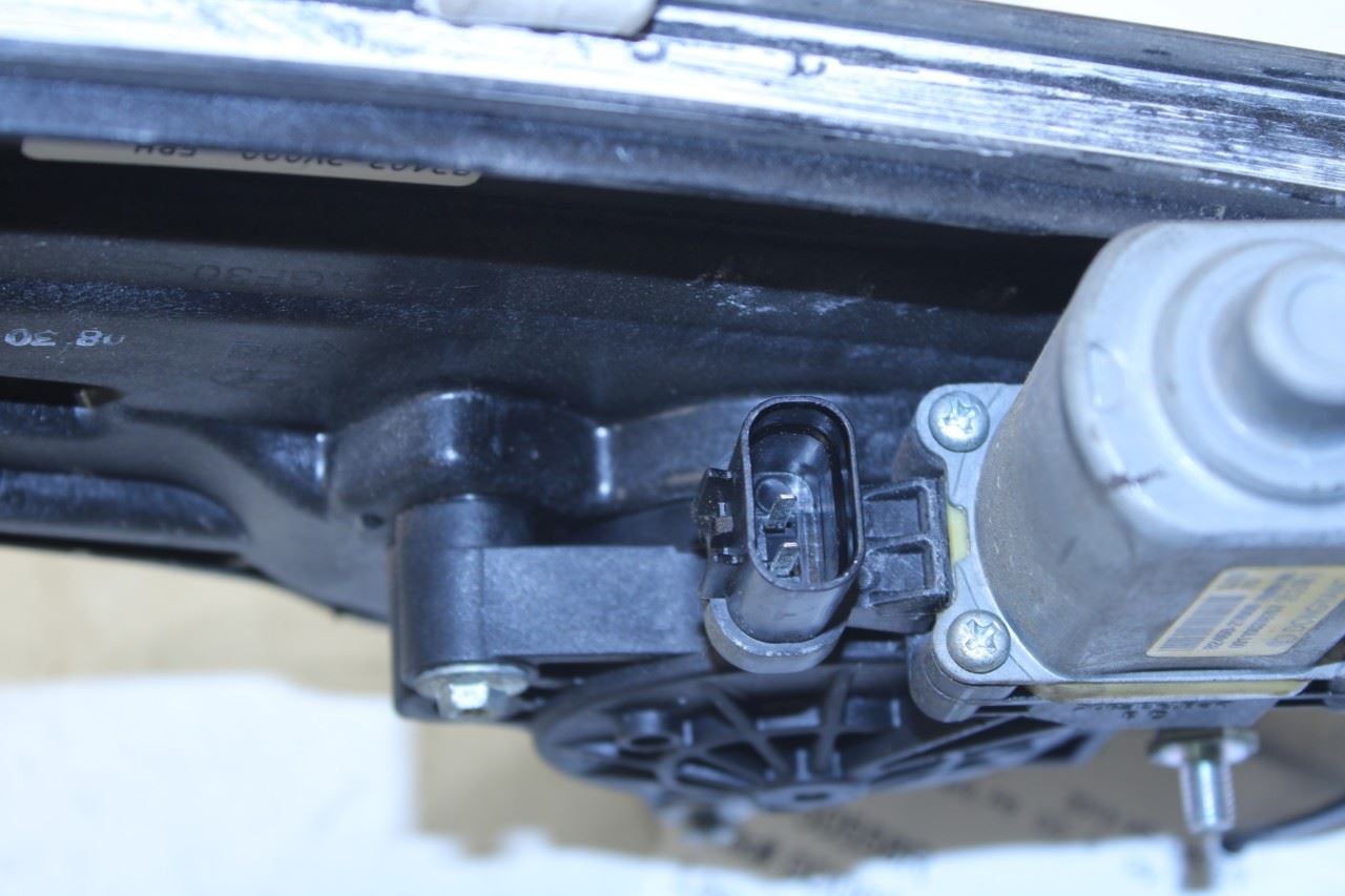 11-17 Hyundai Veloster Base Front RH Door Window Regulator w/ Motor 82402-2V000 - Alshned Auto Parts