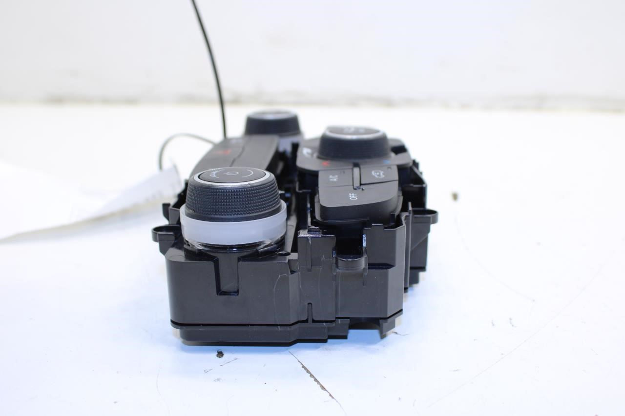 17-18 Jeep Compass Latitude AC Heater Temperature Climate Control 5VA58DX9AD OEM - Alshned Auto Parts