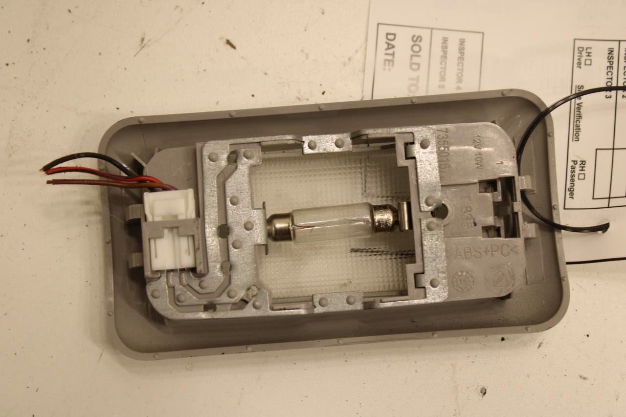 2015-2022 RAM Promaster City Interior Dome Light Lamp 5SL29LDMAA OEM - Alshned Auto Parts