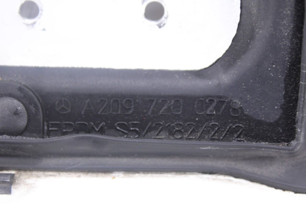 06-09 Mercedes-Benz CLK 350 Coupe Front Right Side Door Shell Panel 2097200205287
