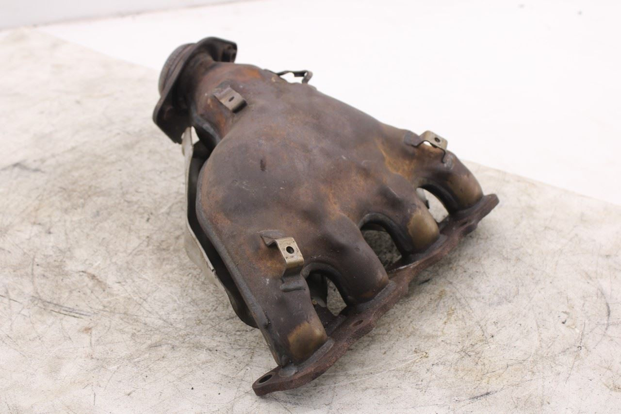 2017-2025 Mitsubishi Outlander Sport SE 2.0L Exhaust System Manifold 1555A9512