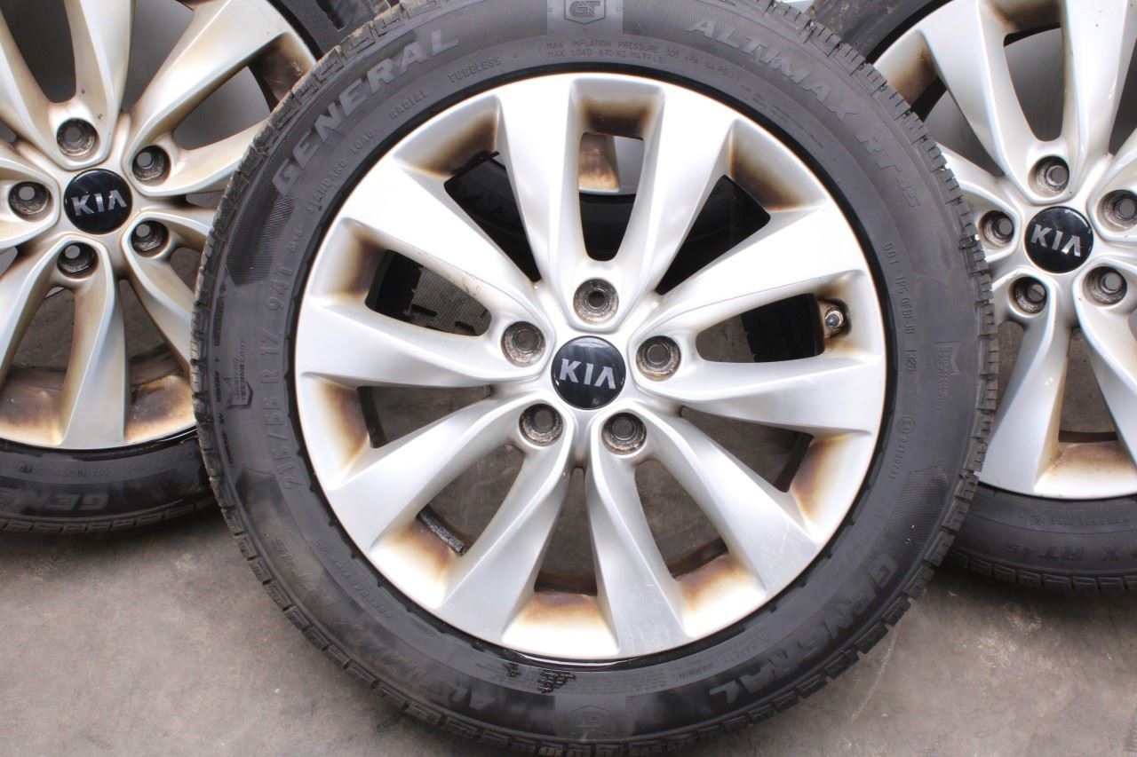 16-18 Kia Optima EX Wheel Tire General Altimax RT45 215/55R17 94T R17x7 Set of 44
