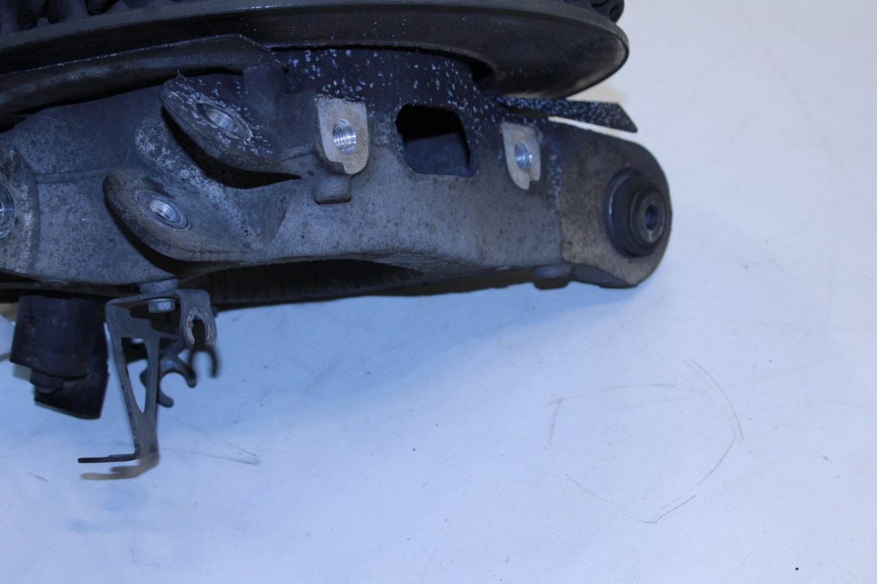 14-16 Porsche Panamera 4 3.6L AWD Rear Passenger Right Side Spindle Knuckle Hub - Alshned Auto Parts