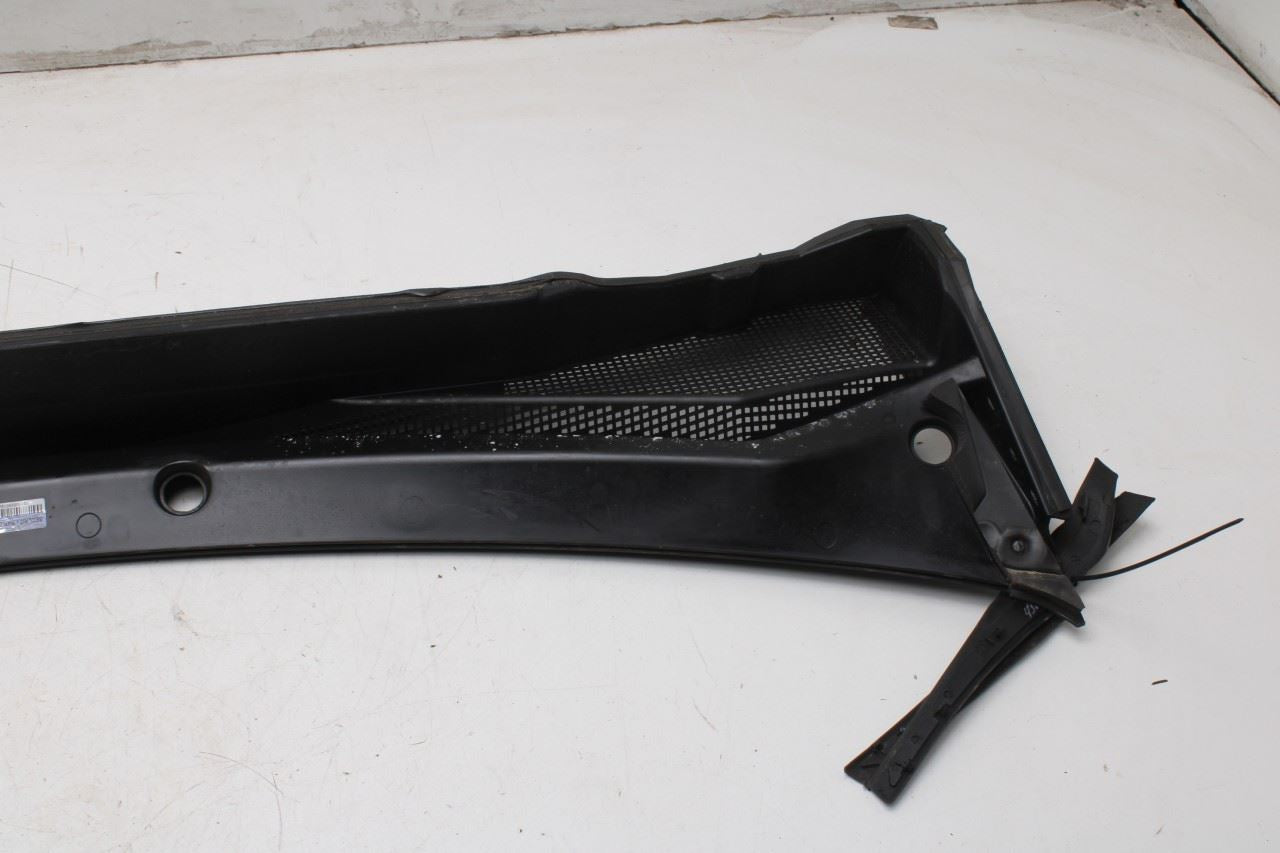 20-25 Ford Escape SEL Front Cowl Vent Grille Cover Panel LJ6B-S02216-AE OEM - Alshned Auto Parts