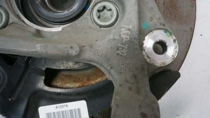 2021-26 Hyundai Santa Fe SEL 2.5L AWD Rear Passenger RH Side Spindle Knuckle Hub2