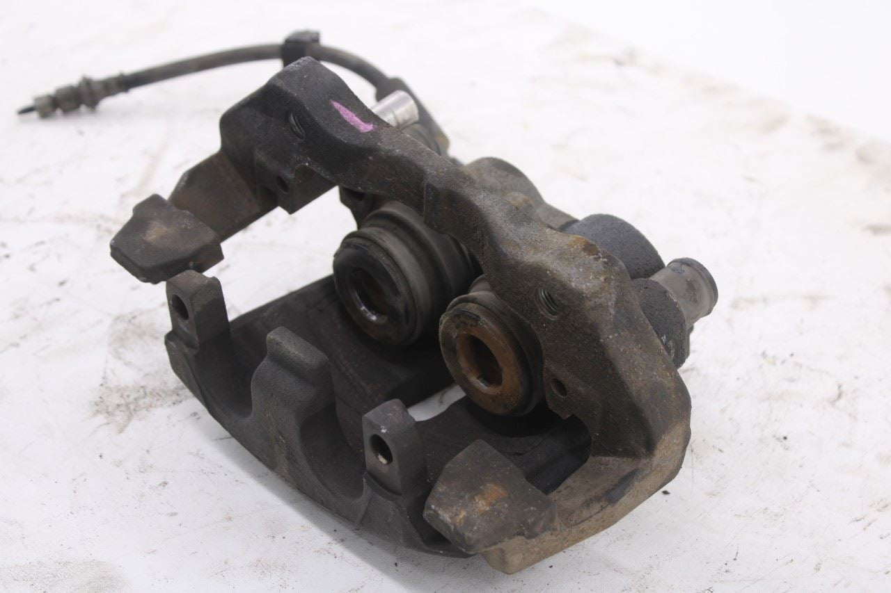 2011-2025 Dodge Durango SXT Front Right Side Disc Brake Caliper 68052362AB OEM11