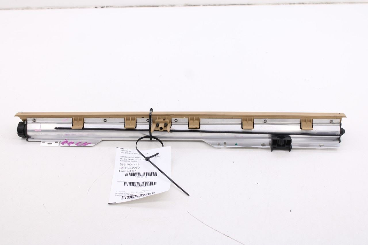 11-18 Porsche Cayenne S Rear Left Side Door Window Glass Roller Sun Shade Blind4