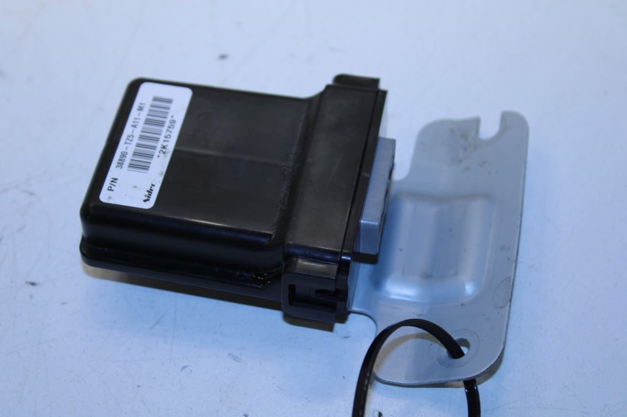 2017-18 Acura MDX Advance Network Gateway Computer Control Module 38890-TZ5-A11 - Alshned Auto Parts