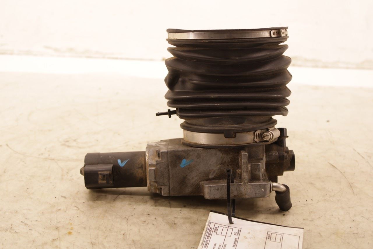 1997-1999 Chevrolet Corvette 5.7L Fuel Injection Throttle Body 25179793 OEM - Alshned Auto Parts