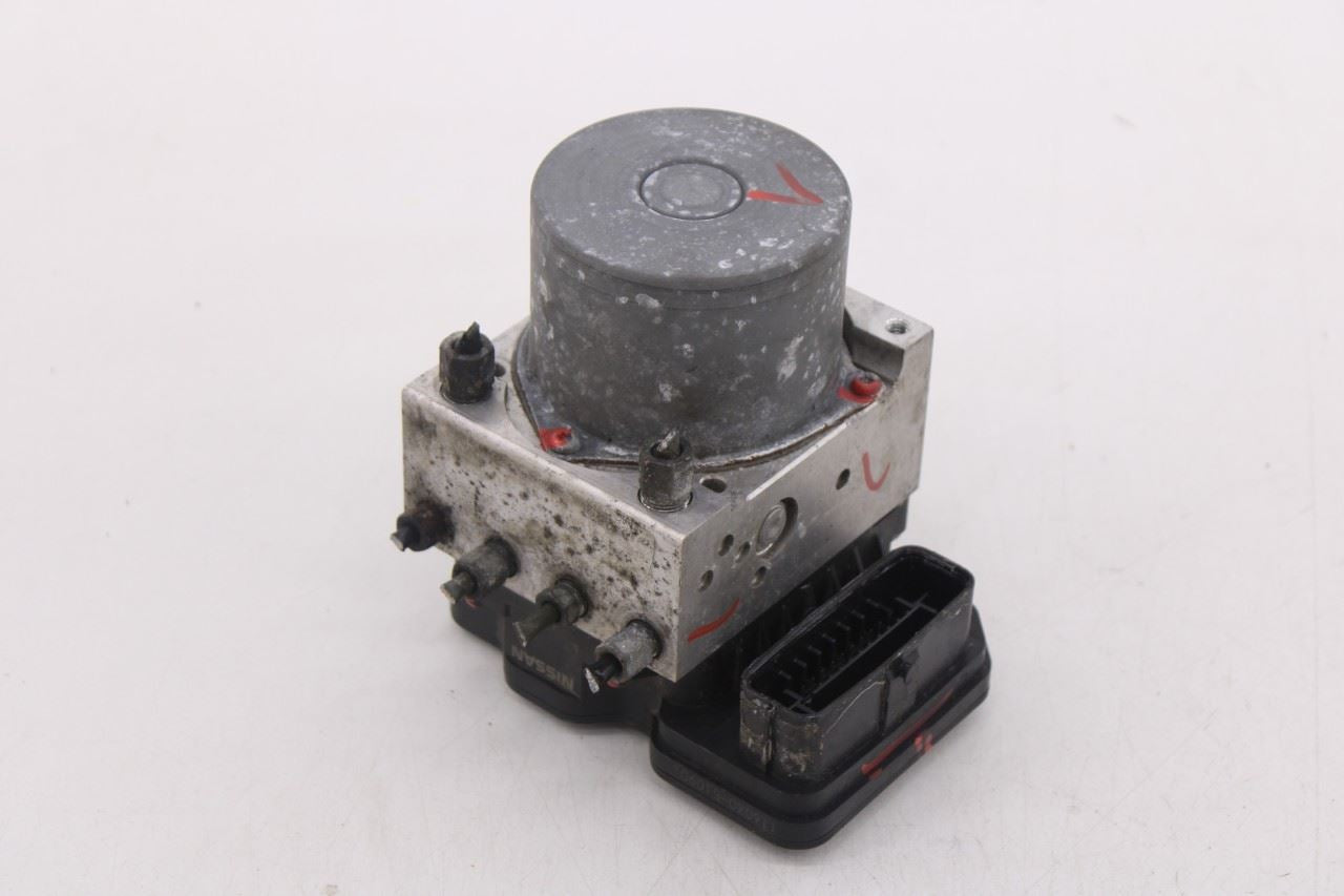2017-2020 Infiniti QX60 3.5L ABS Anti Lock Brake Pump Control Module 47660-9UC1D1