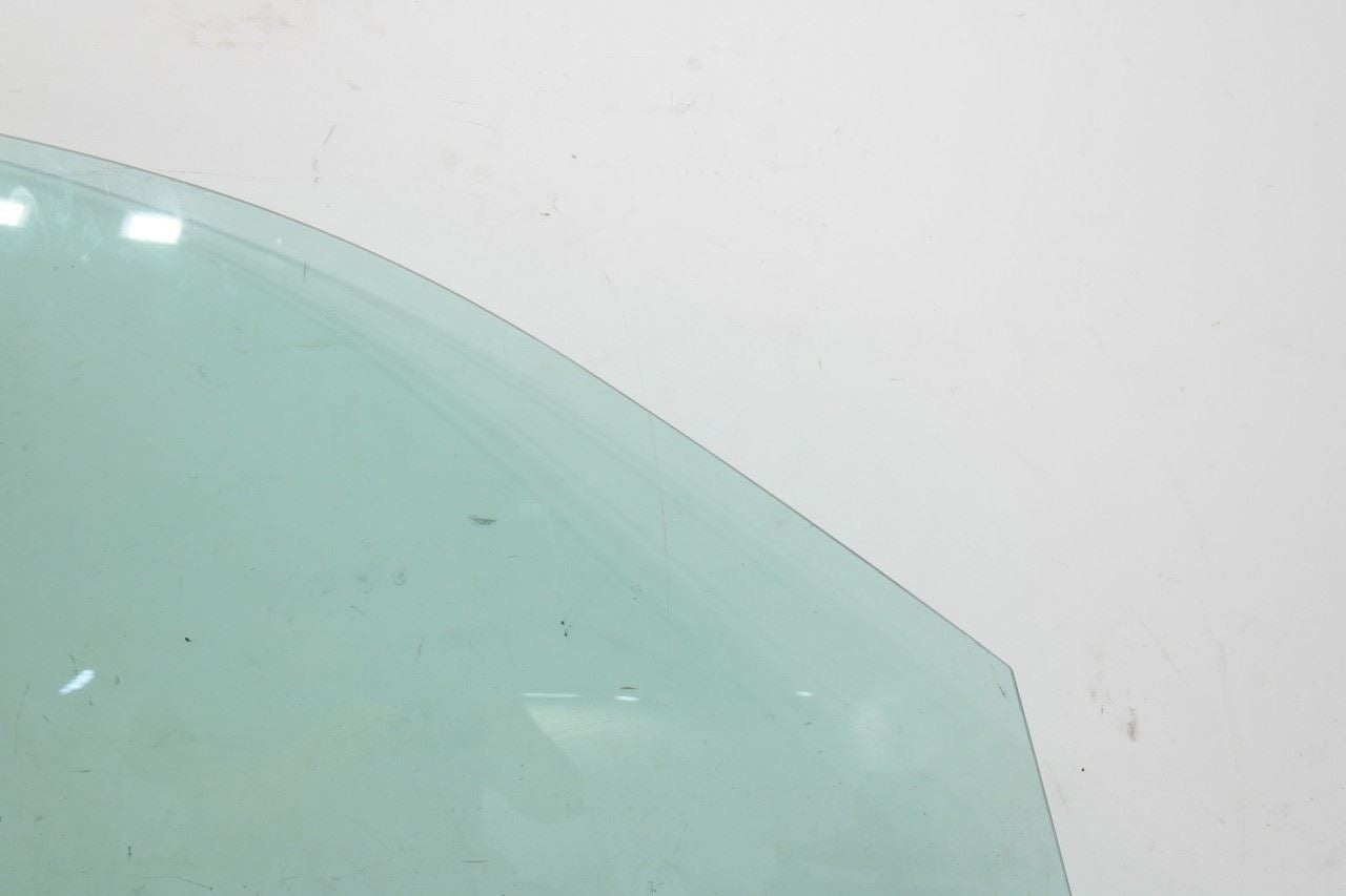 2017-2019 Alfa Romeo Giulia Ti AWD 2.0L Front Right Door Window Glass R65897 - Alshned Auto Parts