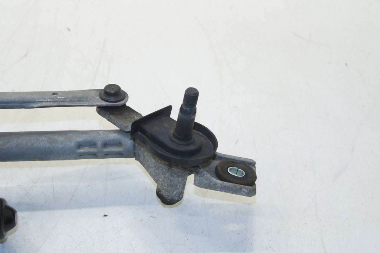 2011-17 Hyundai Veloster Base FR Windshield Wiper Transmission Linkage w/ Motor - Alshned Auto Parts