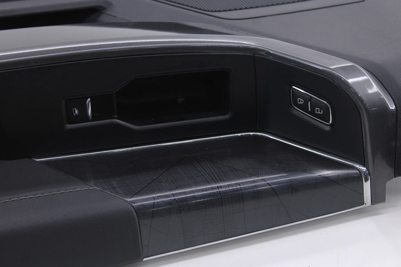 2021-23 Ford F150 XLT Supercrew Front Right Side Door Trim Panel ML3B-1623942-PM13