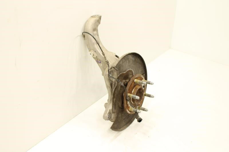 2019-2024 Chevrolet Silverado 1500 Front Right Spindle Knuckle Hub 84453669 OEM - Alshned Auto Parts