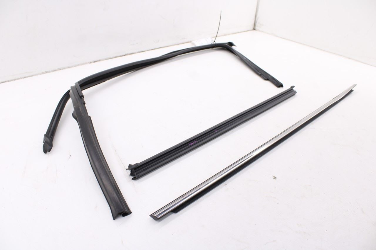 19-26 Volkswagen Jetta SE FR RH Door Run Channel w/ Belt Weatherstrip Set *ReaD* - Alshned Auto Parts
