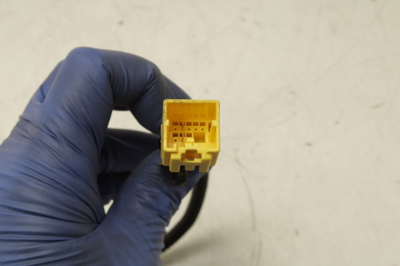 16-20 Kia Optima LX Front Passenger Right Side Seat Belt Buckle 88840D5500WK OEM - Alshned Auto Parts