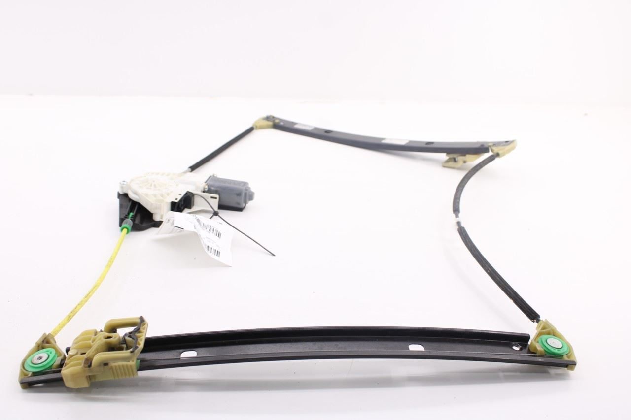2011-2016 Audi S4 Premium Plus Front Right Side Door Window Regulator w/ Motor0