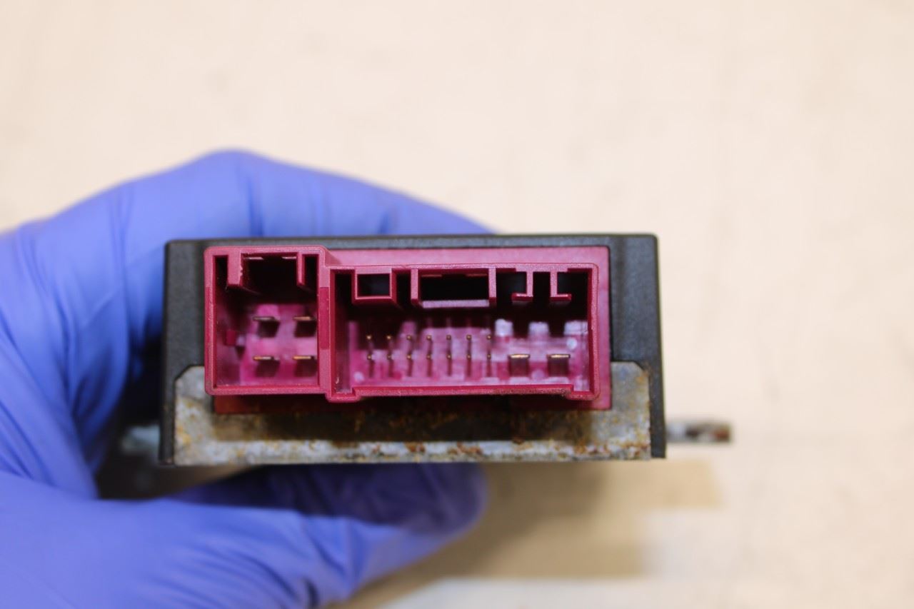 2011-2017 BMW X3 xDrive28i 2.0L Fuel Pump Control Module 16147426095 OEM - Alshned Auto Parts