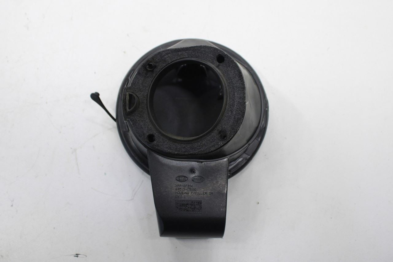 2019-2020 KIA Sorento LX Fuel Tank Filler Housing Door Lid Cover 69510-C6500 OEM - Alshned Auto Parts