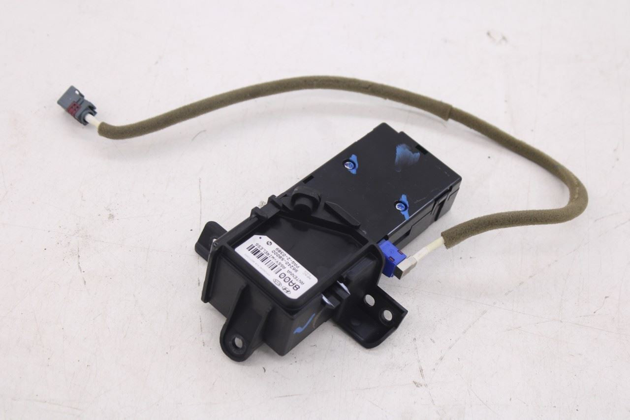 20-2022 Hyundai Palisade Limited AWD GPS Wireless System Antenna 96240S80003
