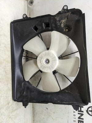 15-16 Honda CR-V 2.4L Left Radiator Cooling Fan Motor Assembly 19015-5LA-A01 OEM