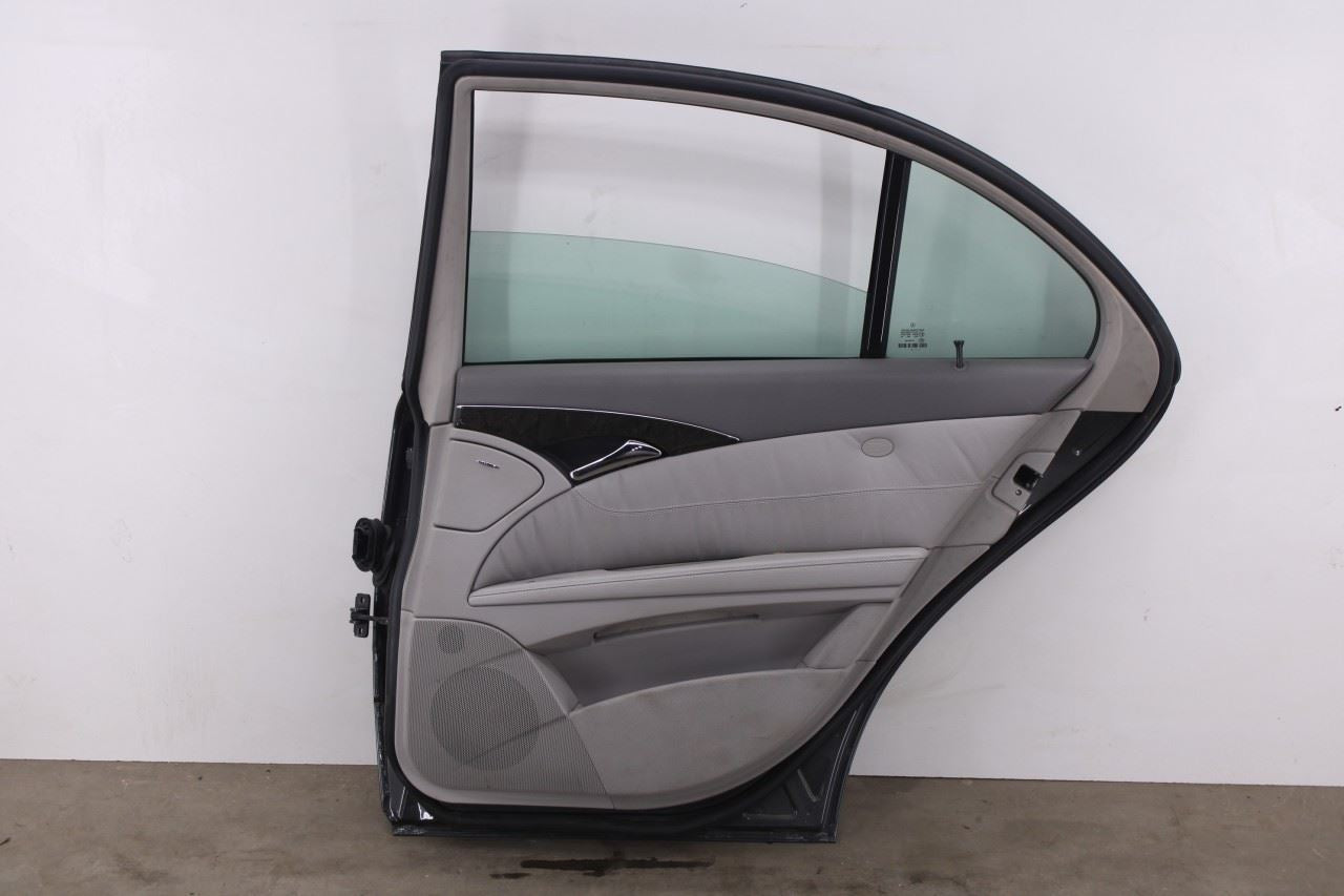 2003-2006 Mercedes-Benz E500 Rear Right Side Door Complete 211730020528 OEM10