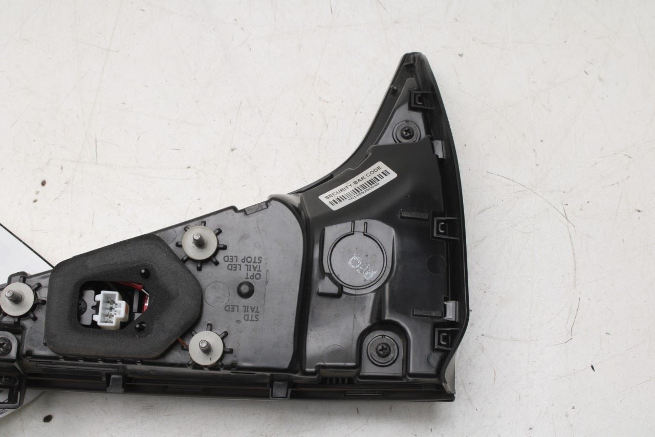 2023-2025 Kia Sportage Hybrid EX Rear Right Side Tail Light Lamp 92404-P1000 OEM - Alshned Auto Parts