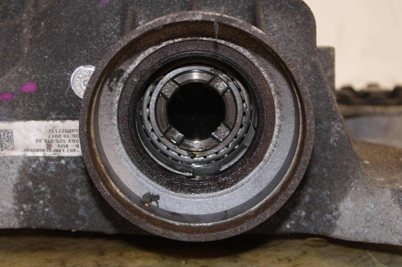 18-22 Volkswagen Atlas S 3.6L AWD Rear Differential Carrier 100K 0AY525010AE OEM - Alshned Auto Parts