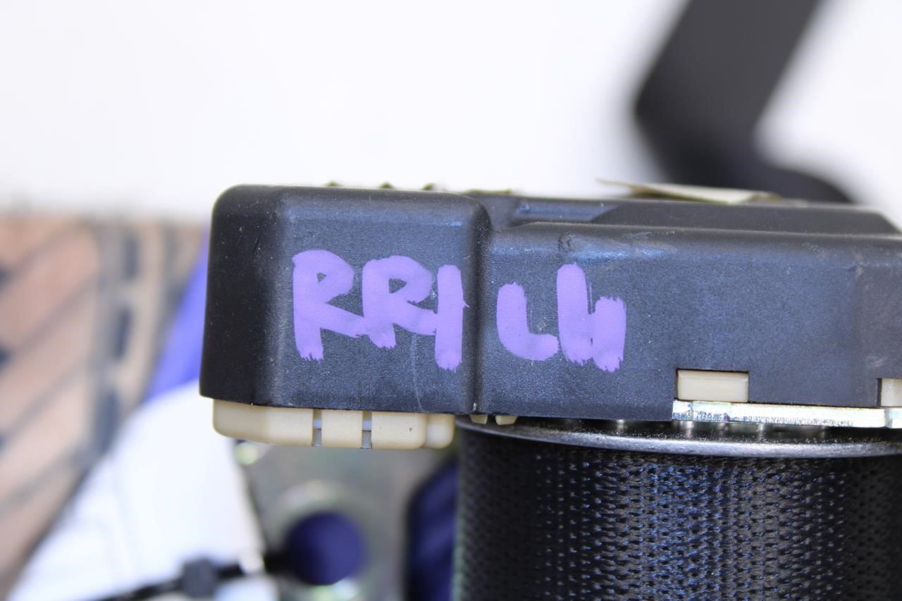 07-13 Mercedes-Benz S550 Rear LH 2nd Row Seat Belt Retractor 221-860-27-85-9C94 - Alshned Auto Parts