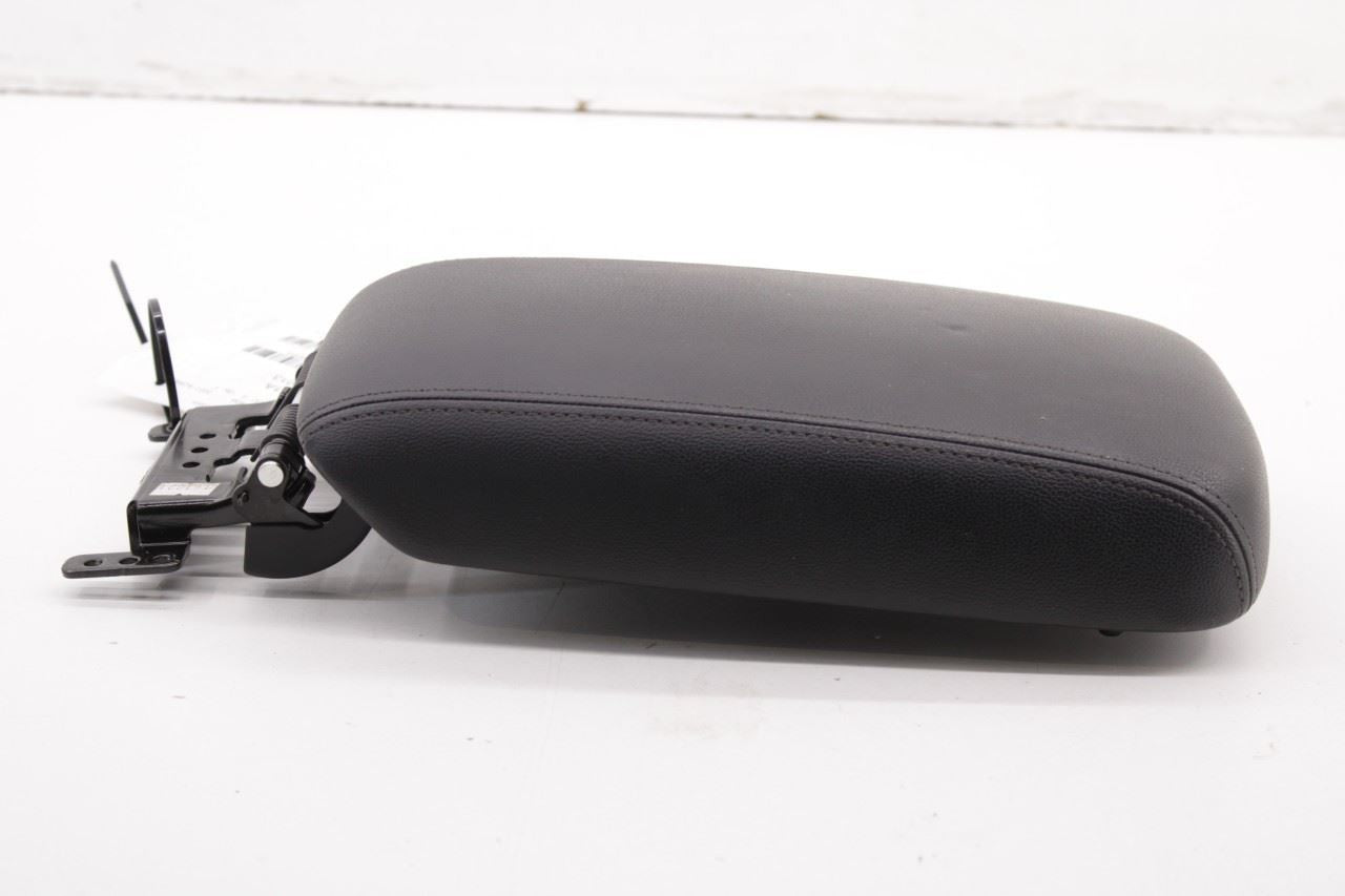 15-18 Kia Sorento EX Front Center Console Armrest Storage Lid Cover 84660C6000WK - Alshned Auto Parts
