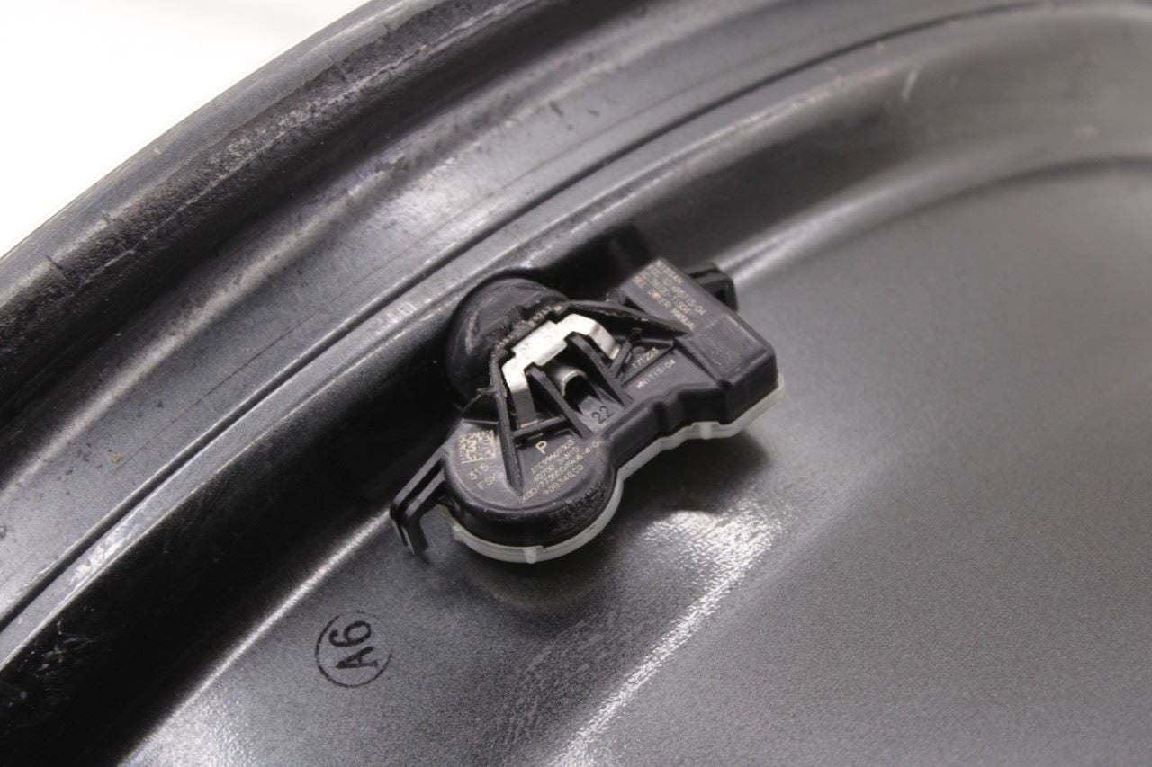 2016-2019 Nissan Sentra SL Aluminum Wheel R17x6.5J 5 Spoke 403003NF3D OEM - Alshned Auto Parts