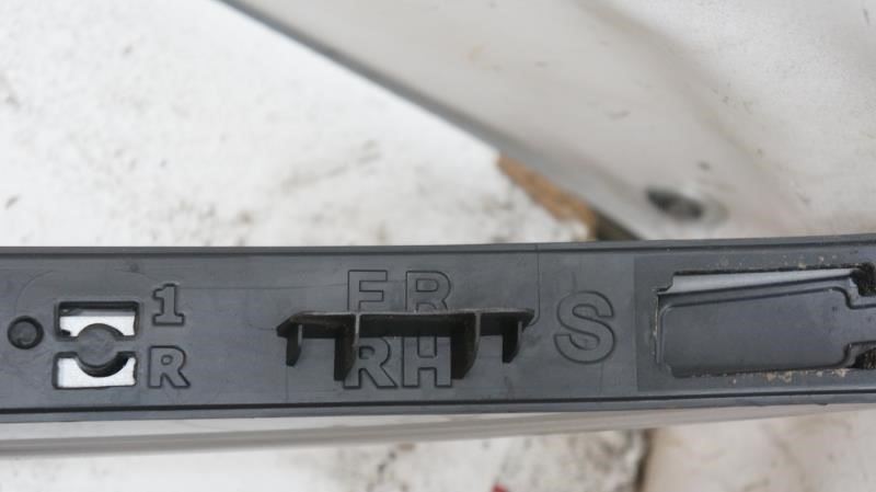 2021 Hyundai Santa Fe Passenger Right Side Roof Molding 81676S1000 OEM - Alshned Auto Parts