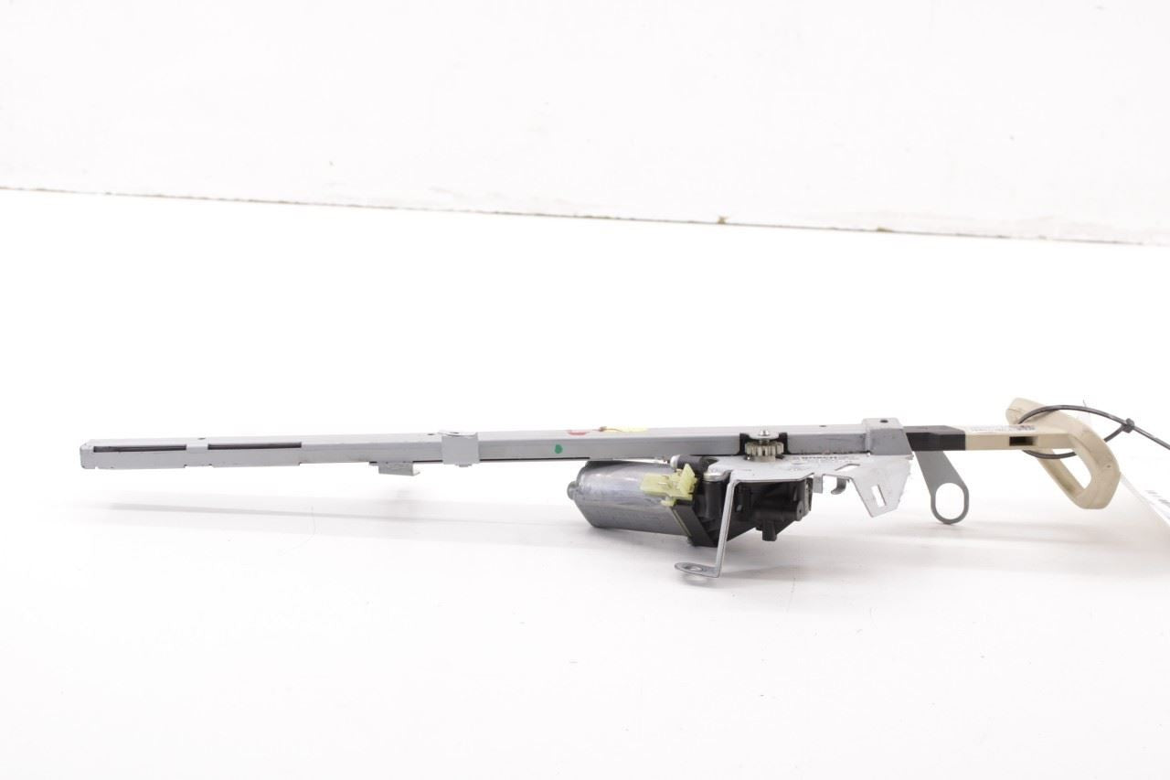 2006-09 Mercedes-Benz CLK 350 3.5L Front Driver Left Side Seat Belt Feeder Motor - Alshned Auto Parts